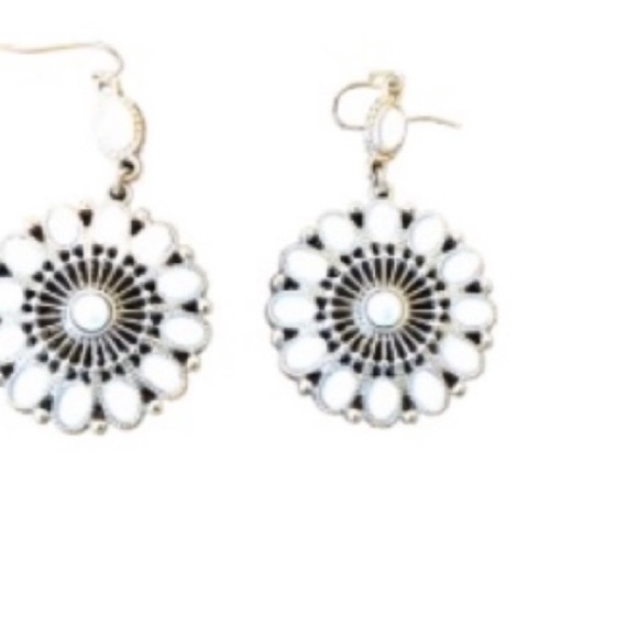 Lord & Taylor White Opalescent Circular Boho Earrings - Picture 4 of 7